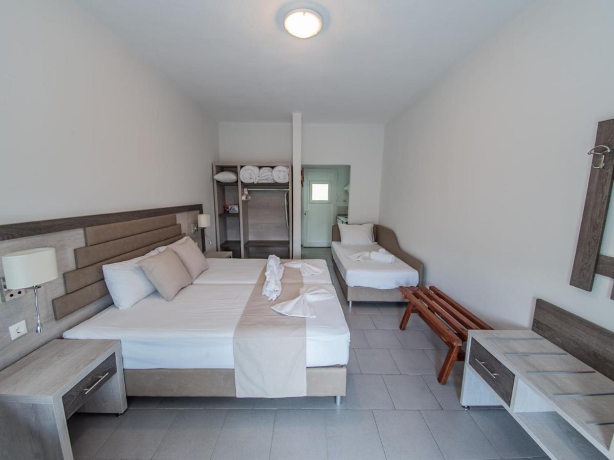 Ena-lia Apartment *